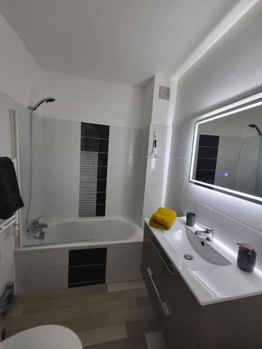 Studio "La Parenthese", A 50 Metres De La Plage Saint-Quay-Portrieux Εξωτερικό φωτογραφία